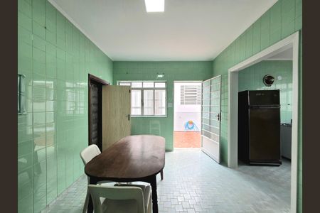 Casa de condomínio à venda com 260m², 4 quartos e 2 vagasCozinha