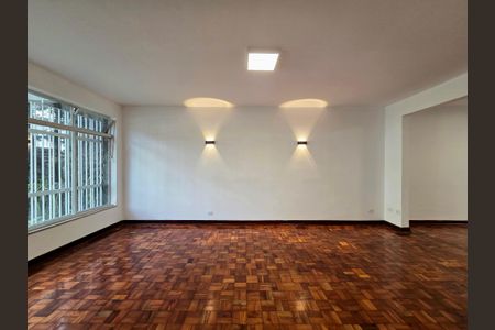 Casa de condomínio à venda com 260m², 4 quartos e 2 vagasSala