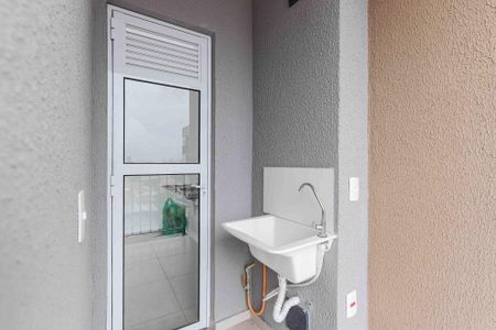 Apartamento para alugar com 41m², 2 quartos e 1 vagaVaranda / Lavanderia