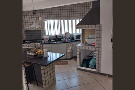 Casa à venda com 300m², 2 quartos e 10 vagasFoto 27