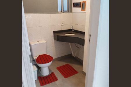 Casa à venda com 300m², 2 quartos e 10 vagasFoto 09