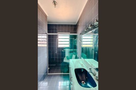 Casa à venda com 300m², 4 quartos e 3 vagasBanheiro