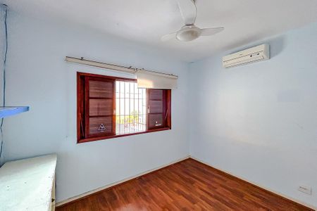 Casa à venda com 300m², 4 quartos e 3 vagasQuarto 3