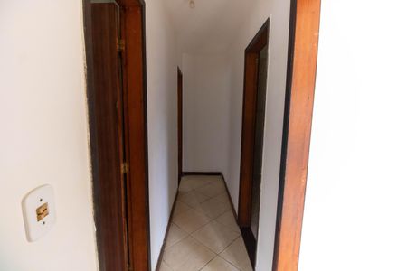 Corredor  de casa para alugar com 2 quartos, 240m² em Piratininga, Niterói