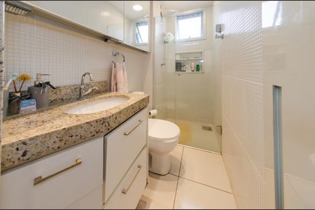 Apartamento para alugar com 77m², 3 quartos e 2 vagasBanheiro suíte