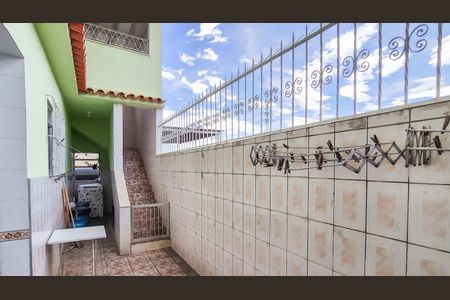 Casa à venda com 135m², 3 quartos e 1 vagaÁrea de acesso ao terraço e a área de serviço 