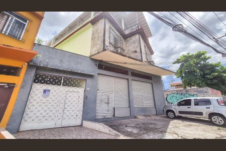 Casa à venda com 135m², 3 quartos e 1 vagaPortão de acesso ao Imóvel e plaquinha  