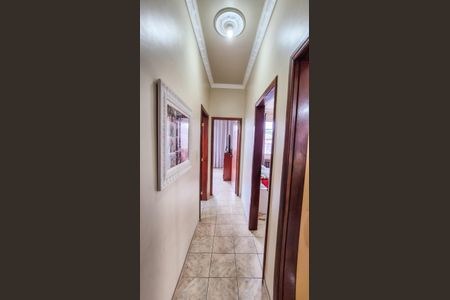 Casa à venda com 135m², 3 quartos e 1 vagaCorredor