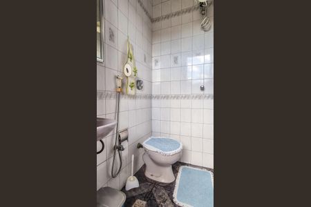 Casa à venda com 135m², 3 quartos e 1 vagaBanheiro 2