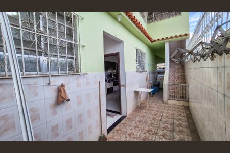 Casa à venda com 135m², 3 quartos e 1 vagaÁrea de acesso ao terraço e a área de serviço 