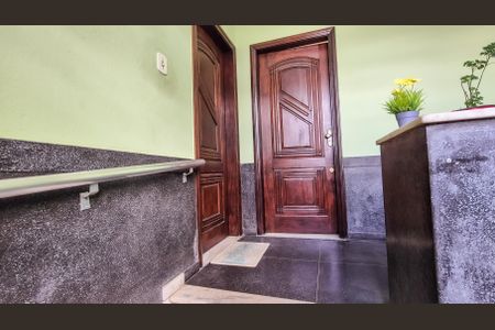 Casa à venda com 135m², 3 quartos e 1 vagaEntrada Social e Serviço 