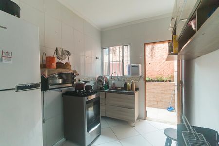 Casa de condomínio para alugar com 70m², 2 quartos e 1 vagaCozinha