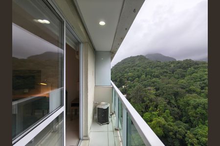 Varanda Quarto de apartamento para alugar com 1 quarto, 30m² em Camorim, Rio de Janeiro