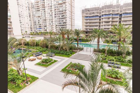 Varanda - Vista de apartamento à venda com 3 quartos, 84m² em Brás, São Paulo