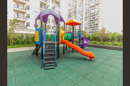 Apartamento à venda com 84m², 3 quartos e 1 vaga Apartamento à venda com 84m², 3 quartos e 1 vagaÁrea comum - Playground