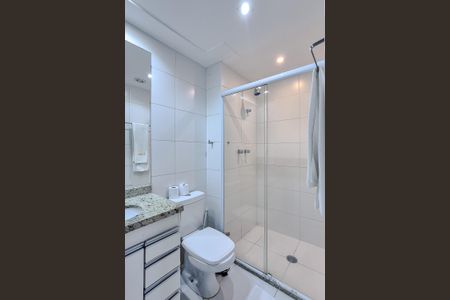 Apartamento para alugar com 45m², 1 quarto e 1 vaga Apartamento para alugar com 45m², 1 quarto e 1 vagaBanheiro da Suíte