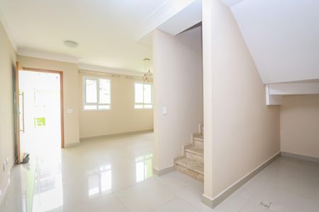 Sala de casa para alugar com 3 quartos, 109m² em Parque Assuncao, Taboão da Serra