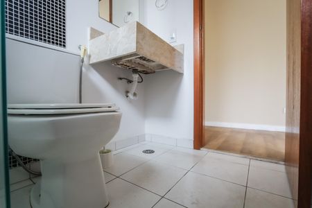 Casa para alugar com 109m², 3 quartos e 3 vagasBanheiro da Suíte