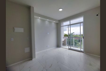 Sala de apartamento para alugar com 1 quarto, 35m² em Recreio dos Bandeirantes, Rio de Janeiro