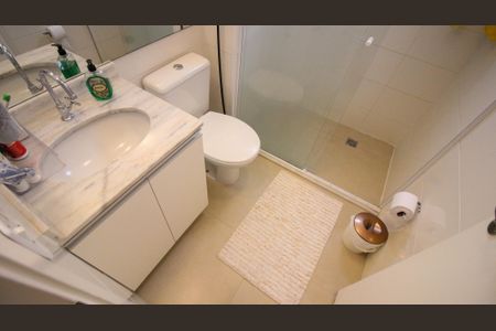 Apartamento à venda com 65m², 2 quartos e 1 vagaBanheiro da Suíte