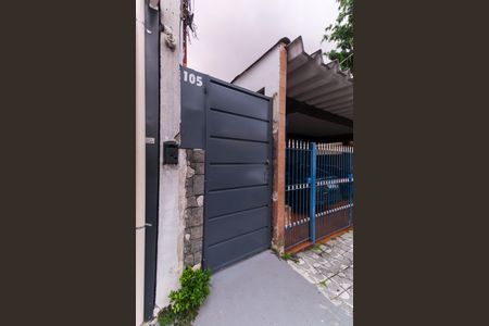 Casa para alugar com 150m², 2 quartos e sem vagaFachada