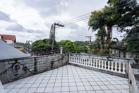 Quintal  de casa para alugar com 3 quartos, 120m² em Jardim Regina, São Paulo