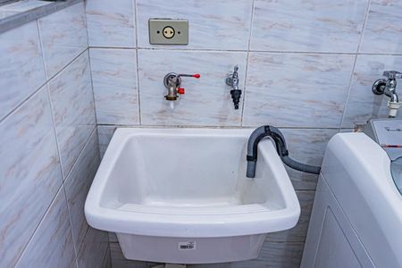 Casa para alugar com 120m², 3 quartos e 1 vagaÁrea de Serviço