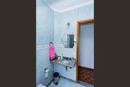 Casa para alugar com 120m², 3 quartos e 1 vagaBanheiro