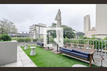 Studio para alugar com 28m², 1 quarto e sem vaga