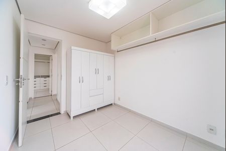 Apartamento para alugar com 159m², 3 quartos e 1 vagaQuarto 3