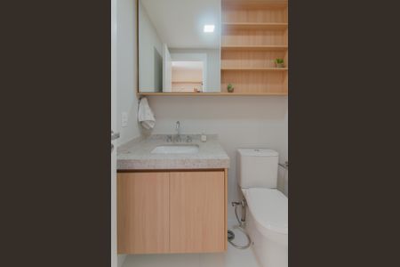 Banheiro Social de kitnet/studio para alugar com 1 quarto, 25m² em Vila Mariana, São Paulo