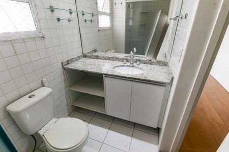 Apartamento à venda com 128m², 3 quartos e 2 vagasBanheiro da Suíte