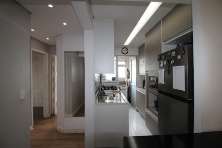 Apartamento à venda com 54m², 2 quartos e 1 vagaCozinha