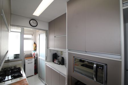 Apartamento à venda com 54m², 2 quartos e 1 vagaCozinha