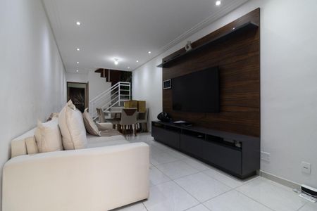 Sala de casa para alugar com 3 quartos, 120m² em Vila Euthalia, São Paulo