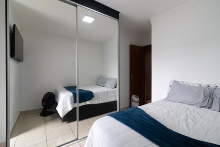 Casa para alugar com 120m², 3 quartos e 2 vagas Casa para alugar com 120m², 3 quartos e 2 vagasSuíte