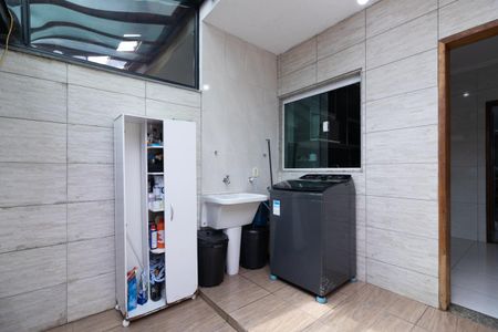 Casa para alugar com 120m², 3 quartos e 2 vagas Casa para alugar com 120m², 3 quartos e 2 vagasÁrea de Serviço