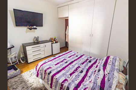 Casa à venda com 60m², 3 quartos e 1 vaga Casa à venda com 60m², 3 quartos e 1 vagaSuíte