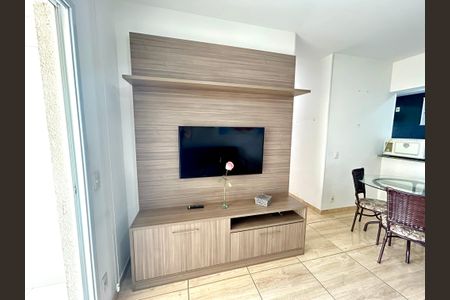 Sala de apartamento à venda com 2 quartos, 62m² em Vila Augusta, Guarulhos