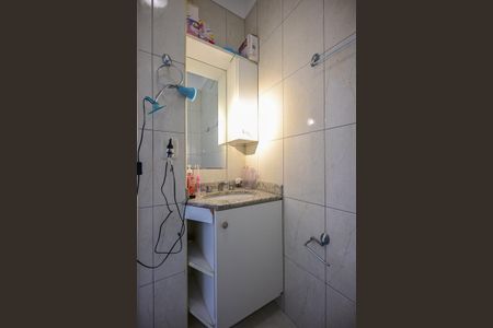 Casa de condomínio à venda com 158m², 4 quartos e 2 vagasBanheiro da Suíte  3