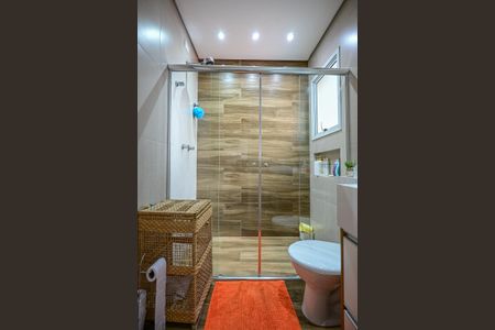 Casa de condomínio à venda com 158m², 4 quartos e 2 vagasBanheiro Suíte 2