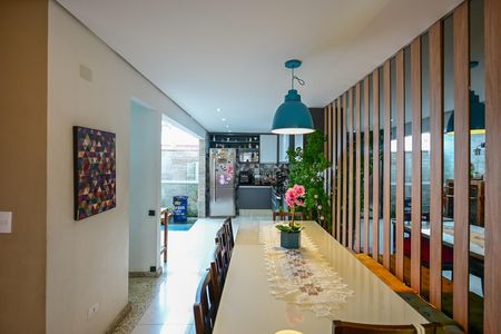 Casa de condomínio à venda com 158m², 4 quartos e 2 vagasSala de Jantar