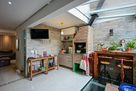 Casa de condomínio à venda com 158m², 4 quartos e 2 vagasEspaço Gourmet