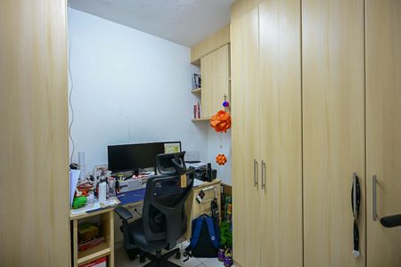 Casa de condomínio à venda com 158m², 4 quartos e 2 vagasQuarto de Serviço