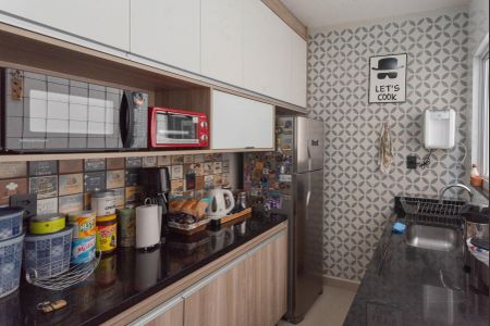 Casa à venda com 150m², 4 quartos e 2 vagas Casa à venda com 150m², 4 quartos e 2 vagasCozinha