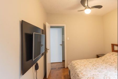 Casa à venda com 150m², 4 quartos e 2 vagas Casa à venda com 150m², 4 quartos e 2 vagasSuíte