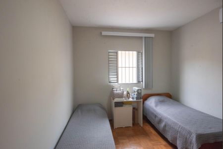 Casa à venda com 150m², 4 quartos e 2 vagas Casa à venda com 150m², 4 quartos e 2 vagasQuarto 1