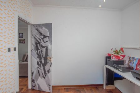 Casa à venda com 150m², 4 quartos e 2 vagas Casa à venda com 150m², 4 quartos e 2 vagasEscritório