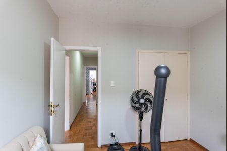Casa à venda com 150m², 4 quartos e 2 vagas Casa à venda com 150m², 4 quartos e 2 vagasQuarto 2