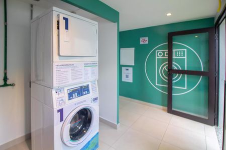 Studio à venda com 32m², 1 quarto e sem vaga Studio à venda com 32m², 1 quarto e sem vagaLavanderia